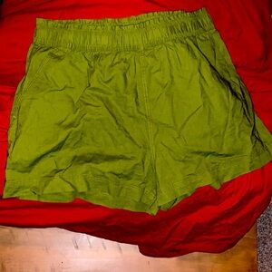 Army green linen shorts size XL